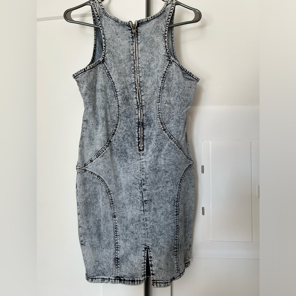 Denim mini dress - Picture 1 of 3